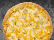 Пицца  "4 сыра" 