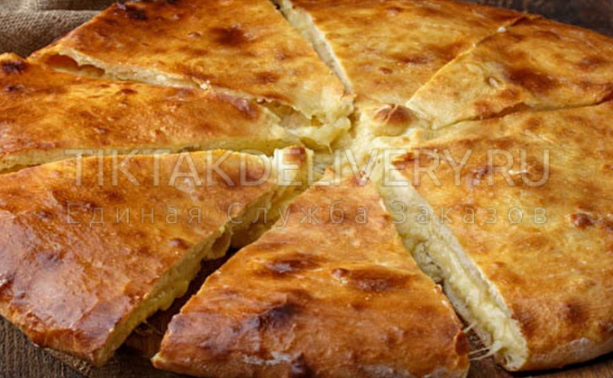 Осетинский пирог (картофель и сыр)